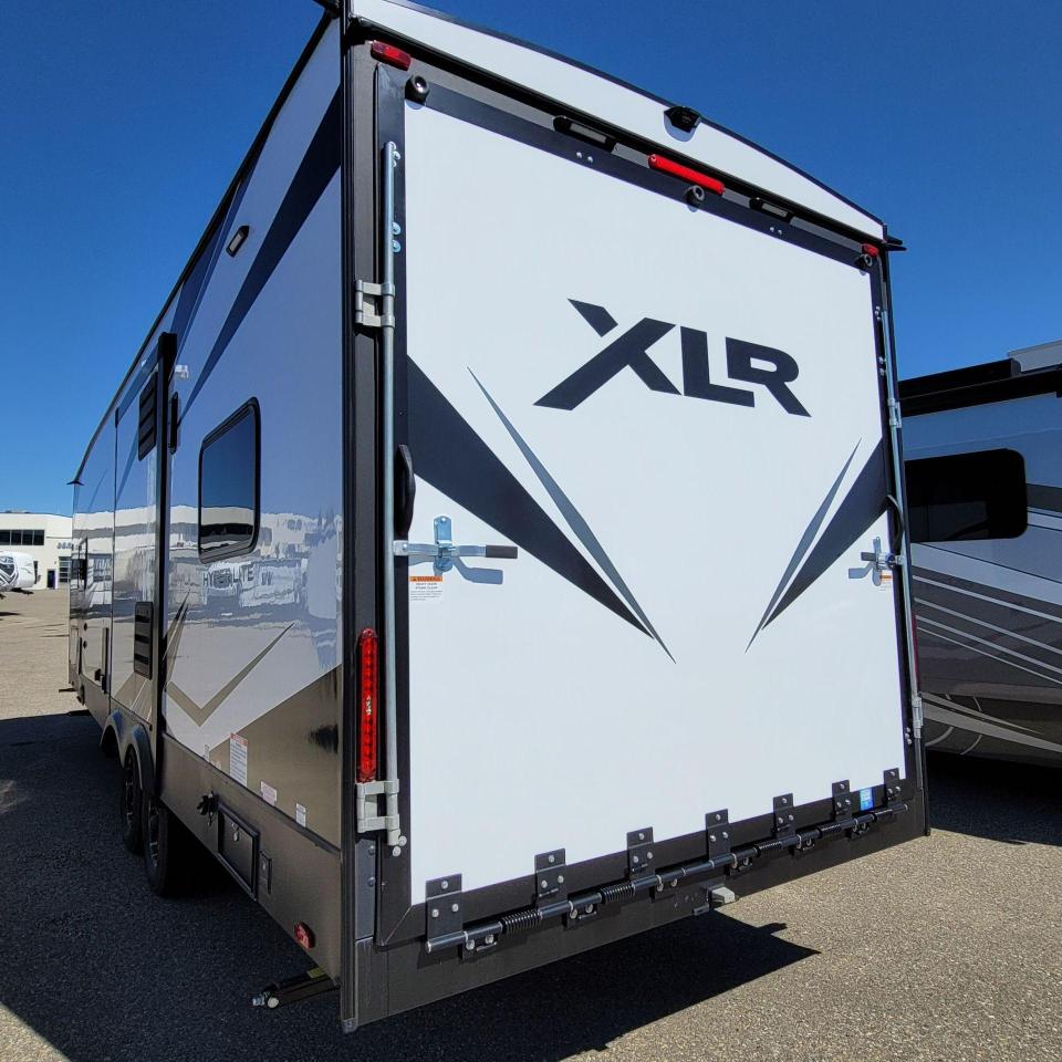 2022 XLR TOYHAU XLT2815 HYPERLITE