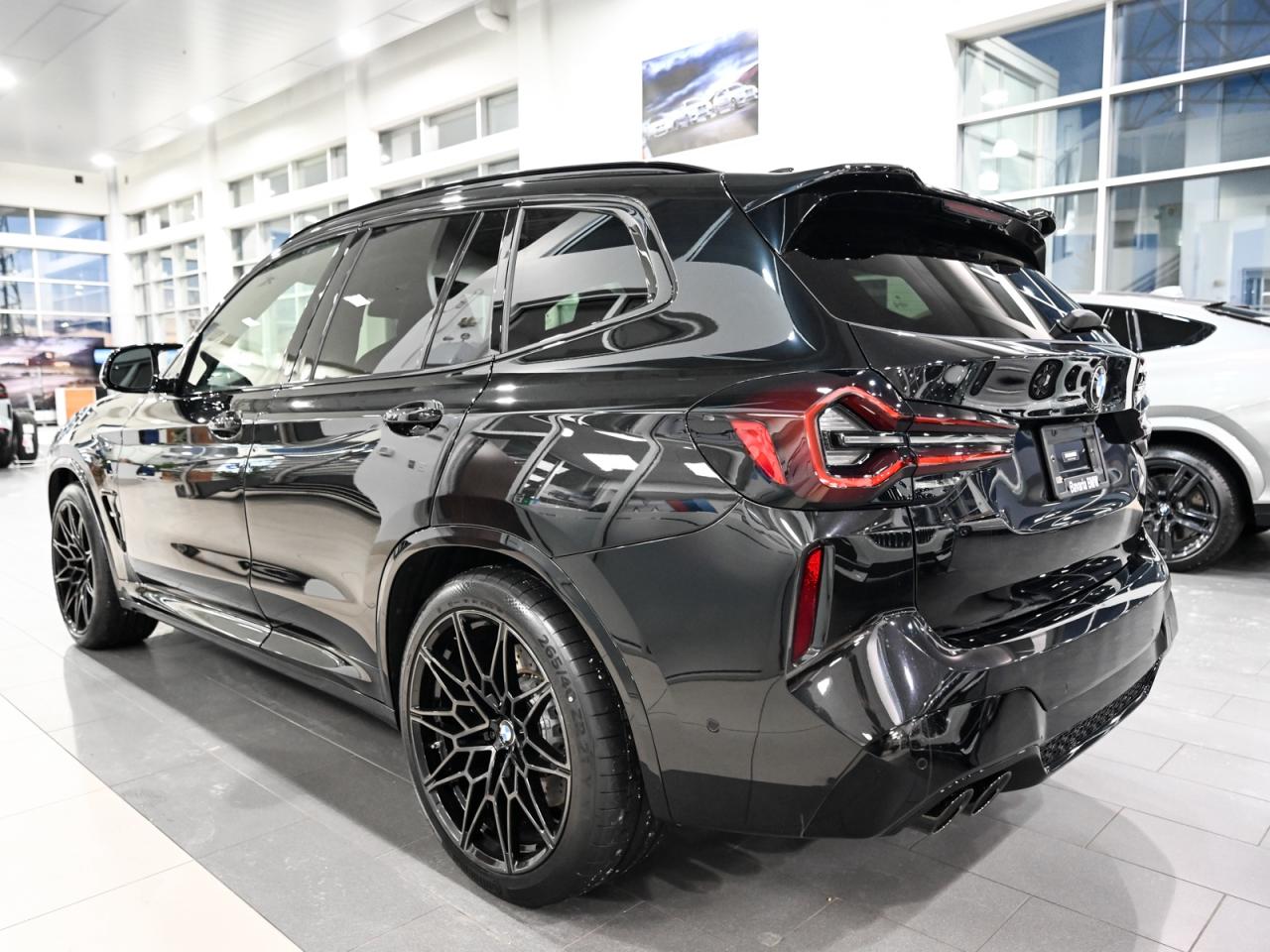 2022 BMW X3 Competition Photo