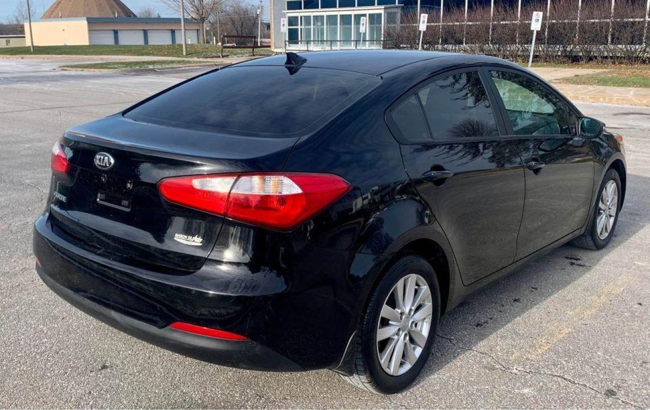 2014 Kia Forte LX Photo3