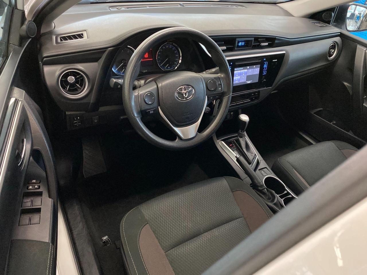 2017 Toyota Corolla CE+Toyota Sense+Camera+New Tires+CLEAN CARFAX Photo86