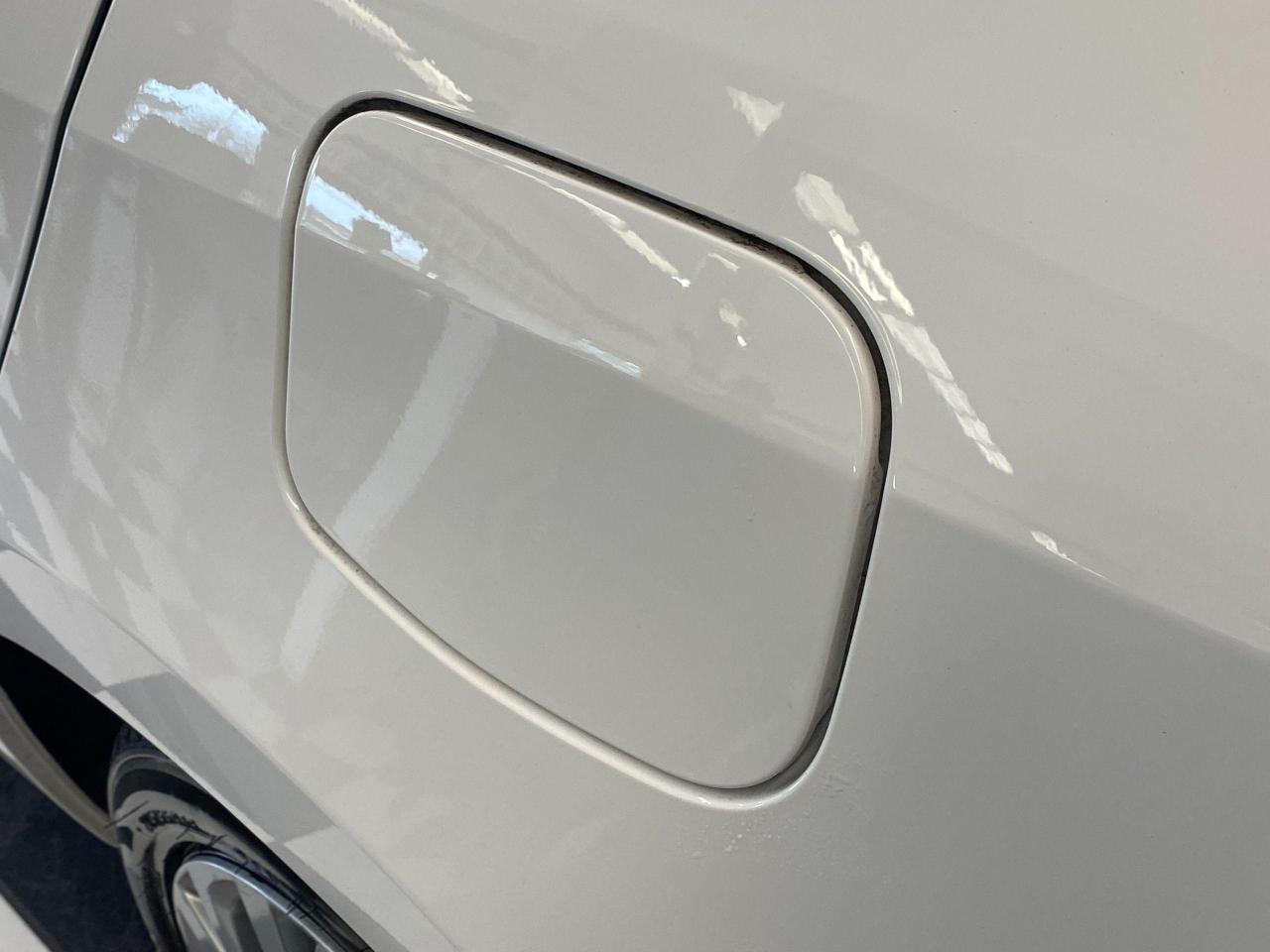 2017 Toyota Corolla CE+Toyota Sense+Camera+New Tires+CLEAN CARFAX - Photo #65