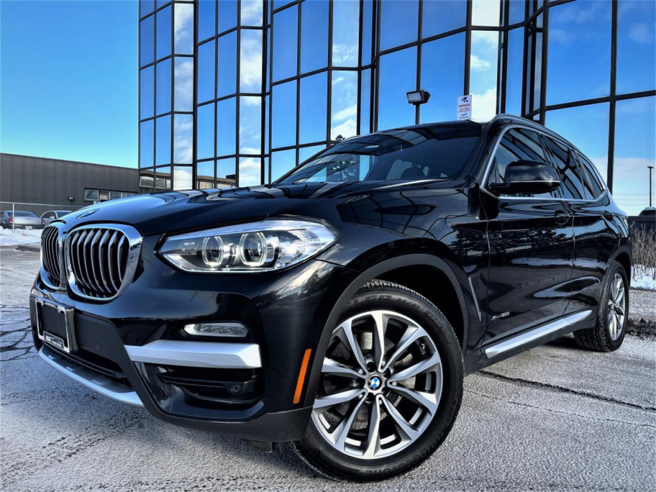 2018 BMW X3 XDRIVE|PANORAMIC|AMBIENT LIGHTS|DIGITAL CLUSTER|ALLOYS| Photo2