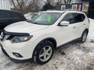Used 2014 Nissan Rogue SV for sale in Oshawa, ON