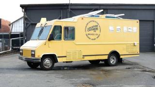 Used 1989 GMC GRUMMAN for sale in Langley, BC
