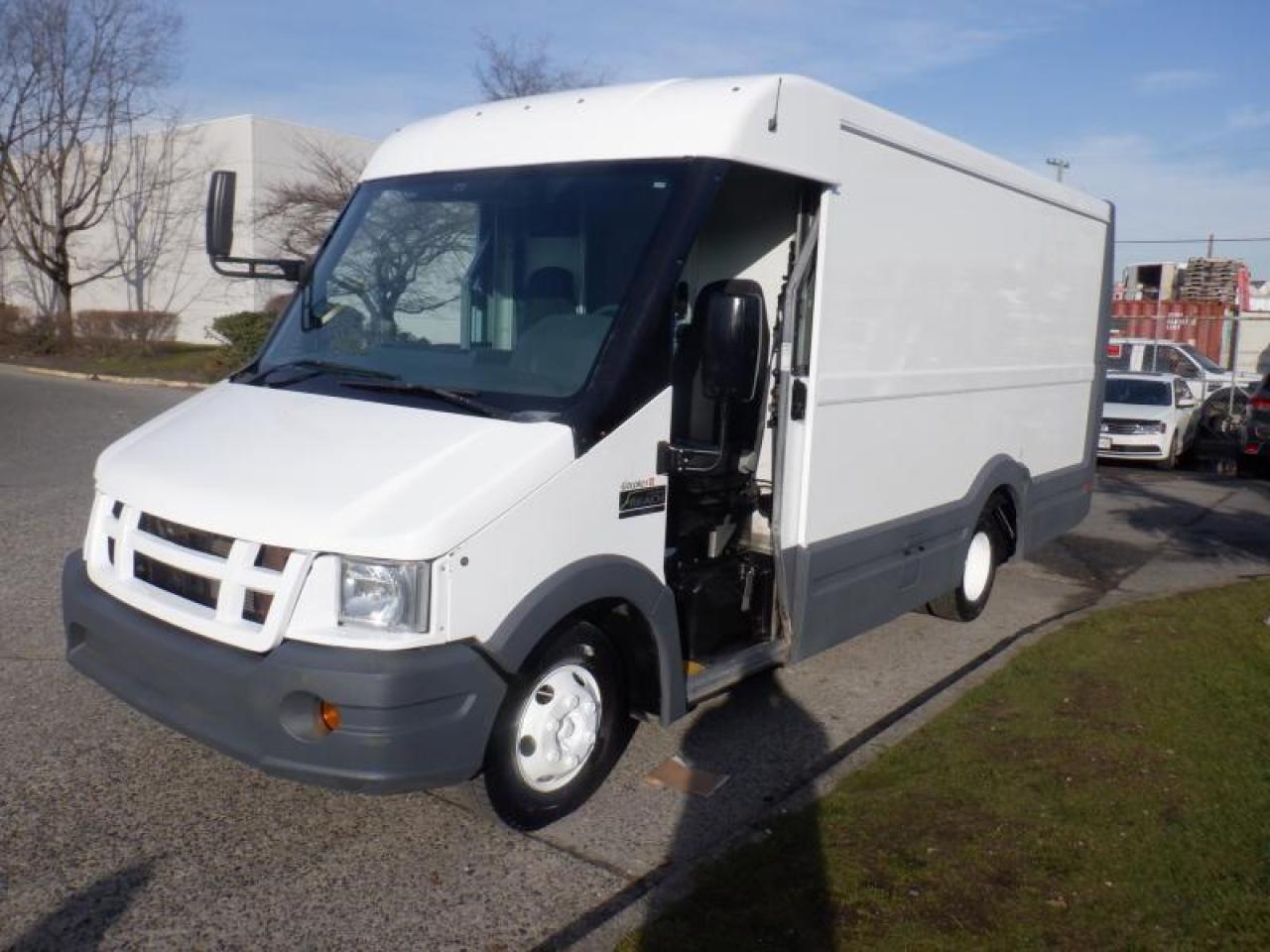 Used 2012 Isuzu NPR Utilimaster Reach 13 Foot Step Cargo