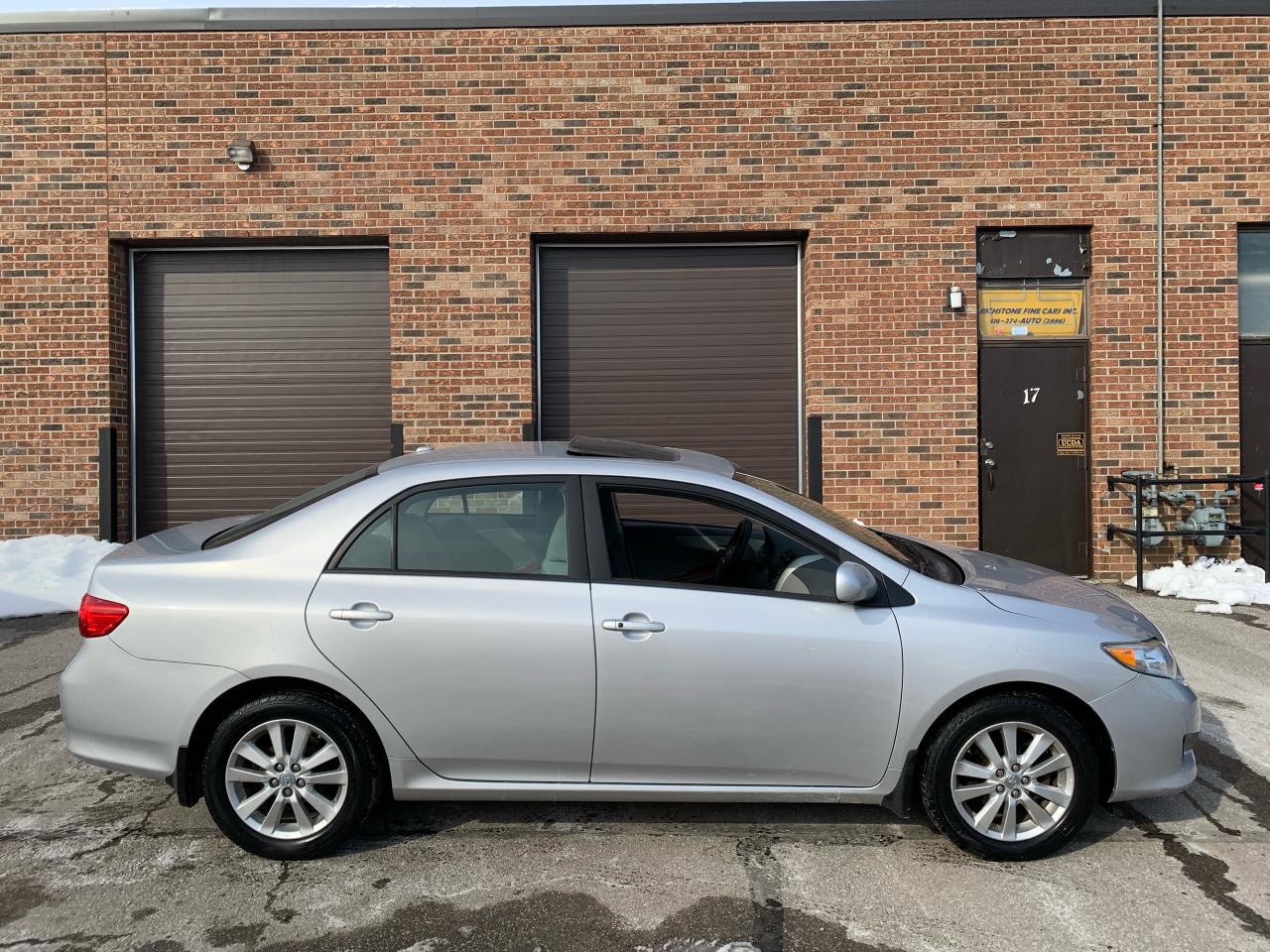 2009 Toyota Corolla LE-ONLY 82,888KMS! MOONROOF/AUTO-NO INSUR. CLAIMS! - Photo #1