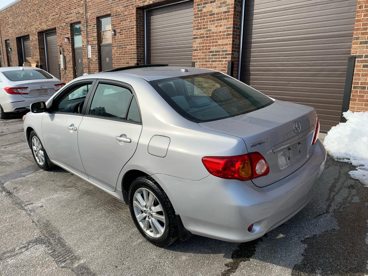 2009 Toyota Corolla LE-ONLY 82,888KMS! MOONROOF/AUTO-NO INSUR. CLAIMS! Photo4