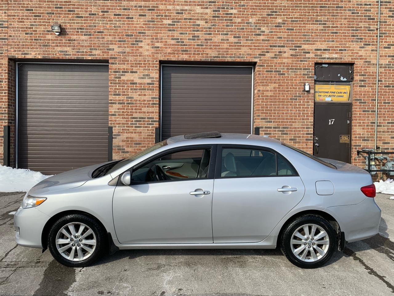 2009 Toyota Corolla LE-ONLY 82,888KMS! MOONROOF/AUTO-NO INSUR. CLAIMS! - Photo #4