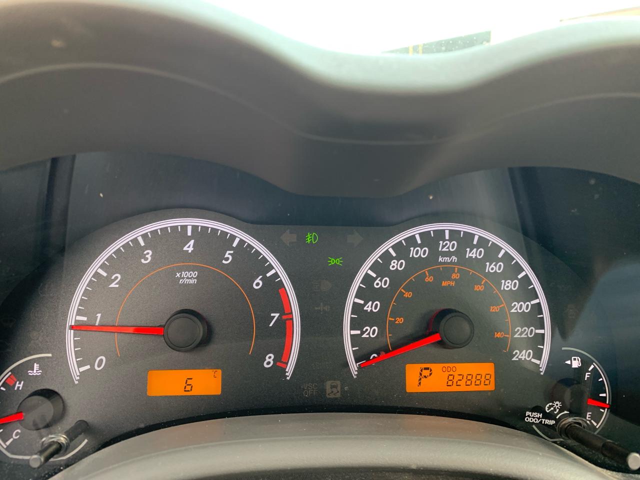 1643756136