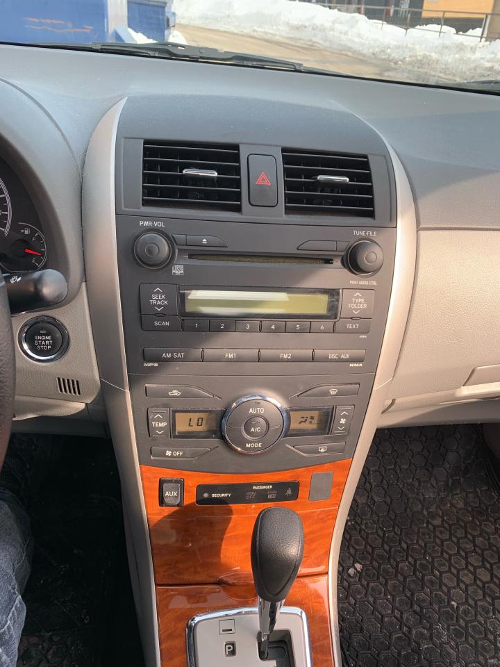 2009 Toyota Corolla LE-ONLY 82,888KMS! MOONROOF/AUTO-NO INSUR. CLAIMS! - Photo #8