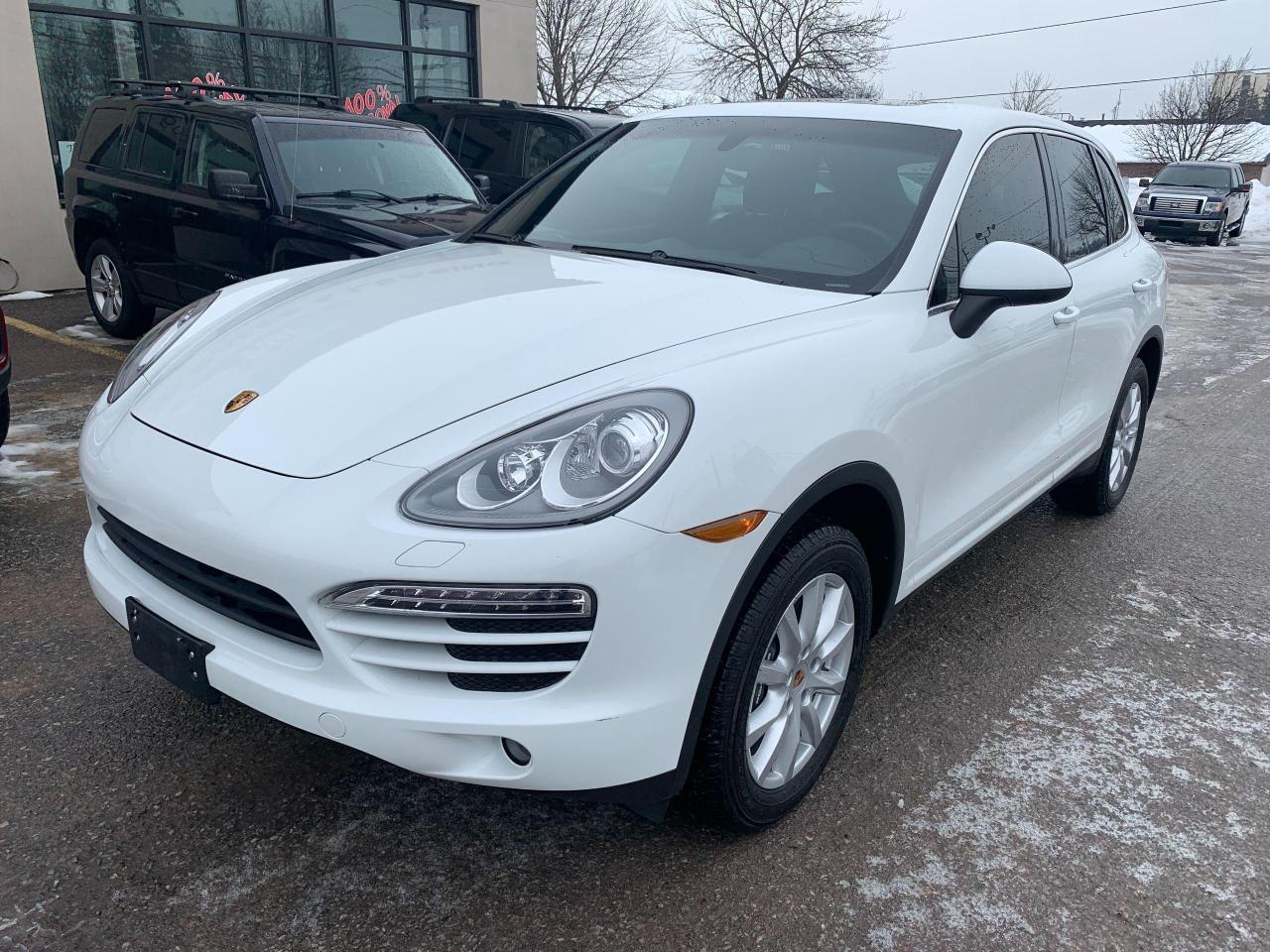 2014 Porsche Cayenne Base - Photo #1