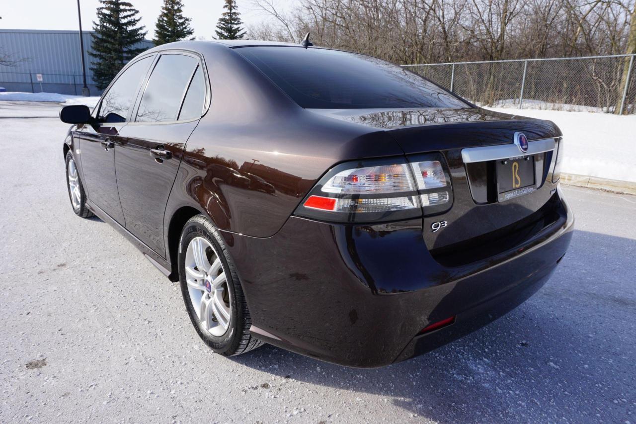 2011 Saab 9-3 1 OWNER / TURBO / STUNNING COMBO / RARE GEM/ CLEAN Photo2
