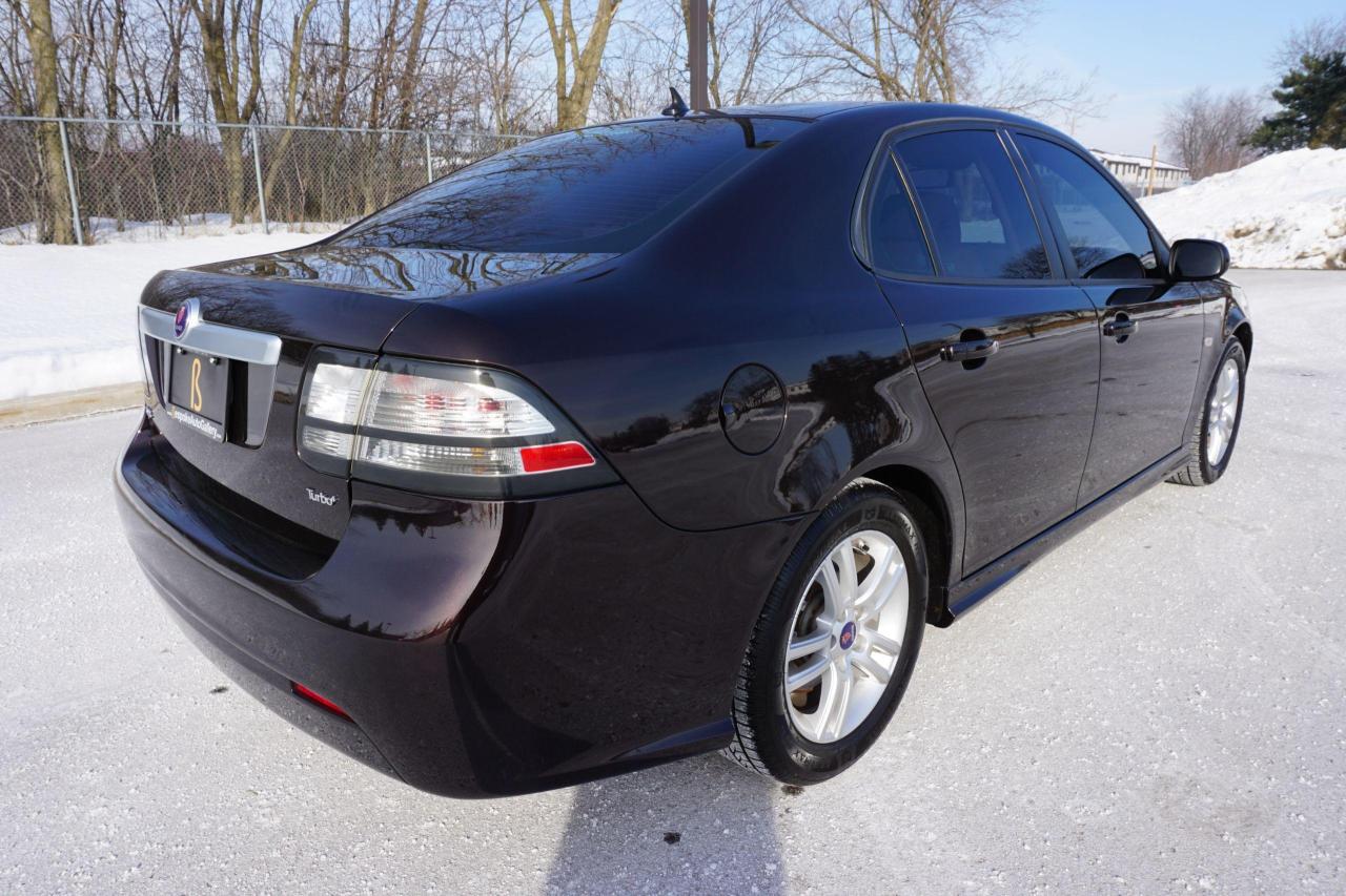 2011 Saab 9-3 1 OWNER / TURBO / STUNNING COMBO / RARE GEM/ CLEAN Photo3