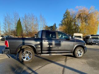 2017 RAM 1500 Laramie - Photo #6