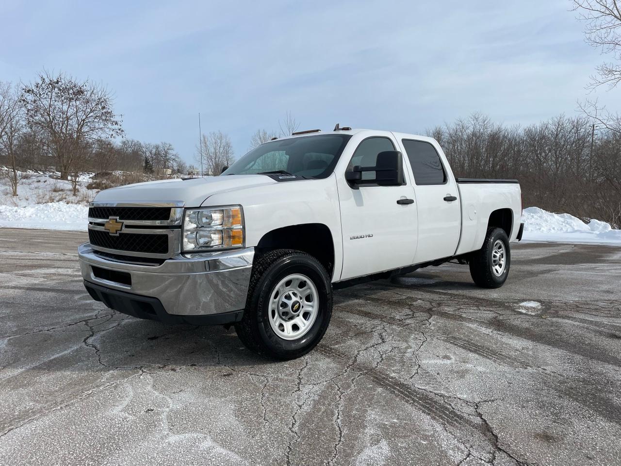 2013 Chevrolet Silverado 2500 HD CREW CAB 4X4- SHORT BOX - Photo #1