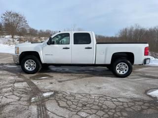 2013 Chevrolet Silverado 2500 HD CREW CAB 4X4- SHORT BOX - Photo #3