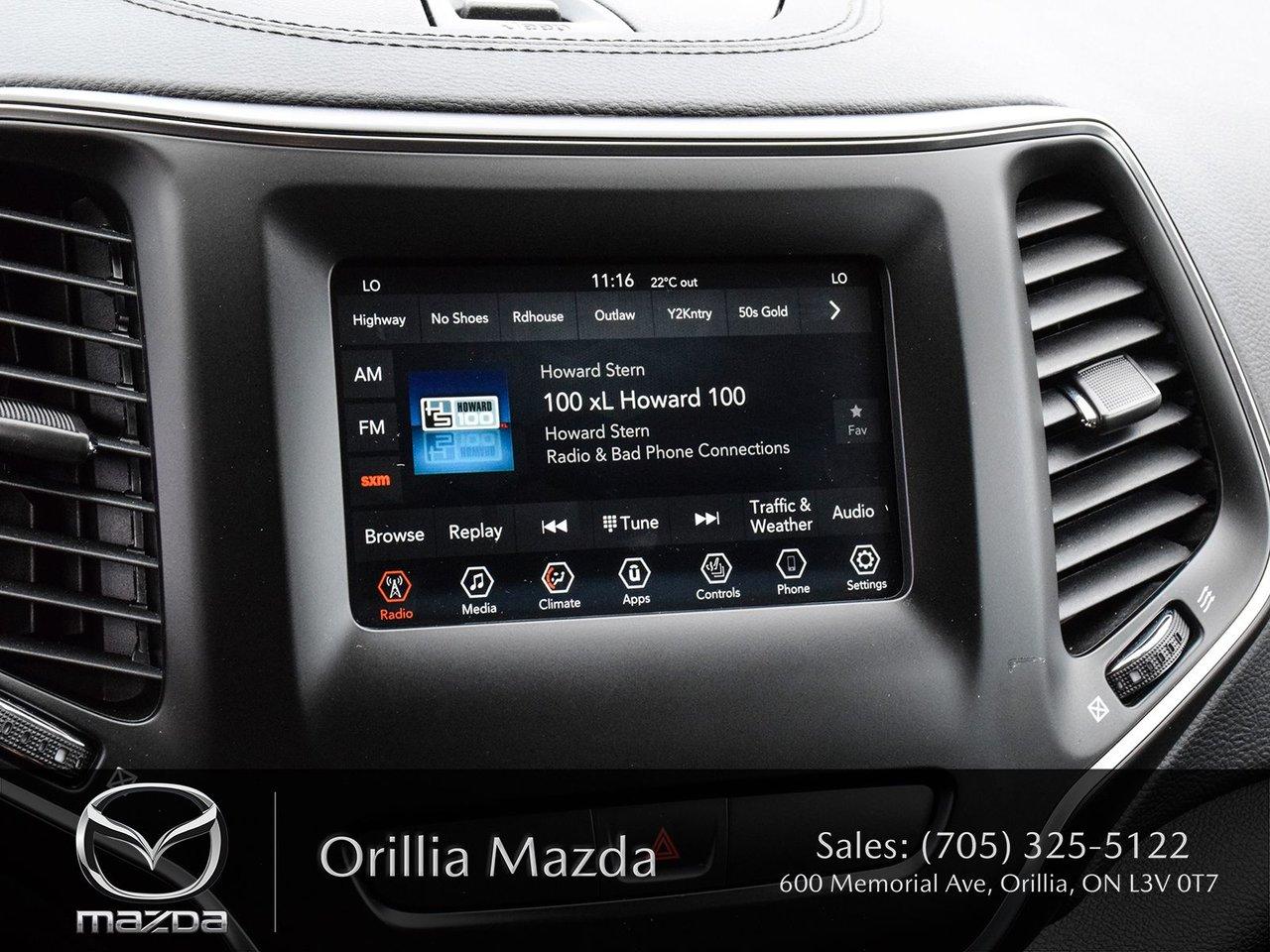 2019 Jeep Cherokee North Photo