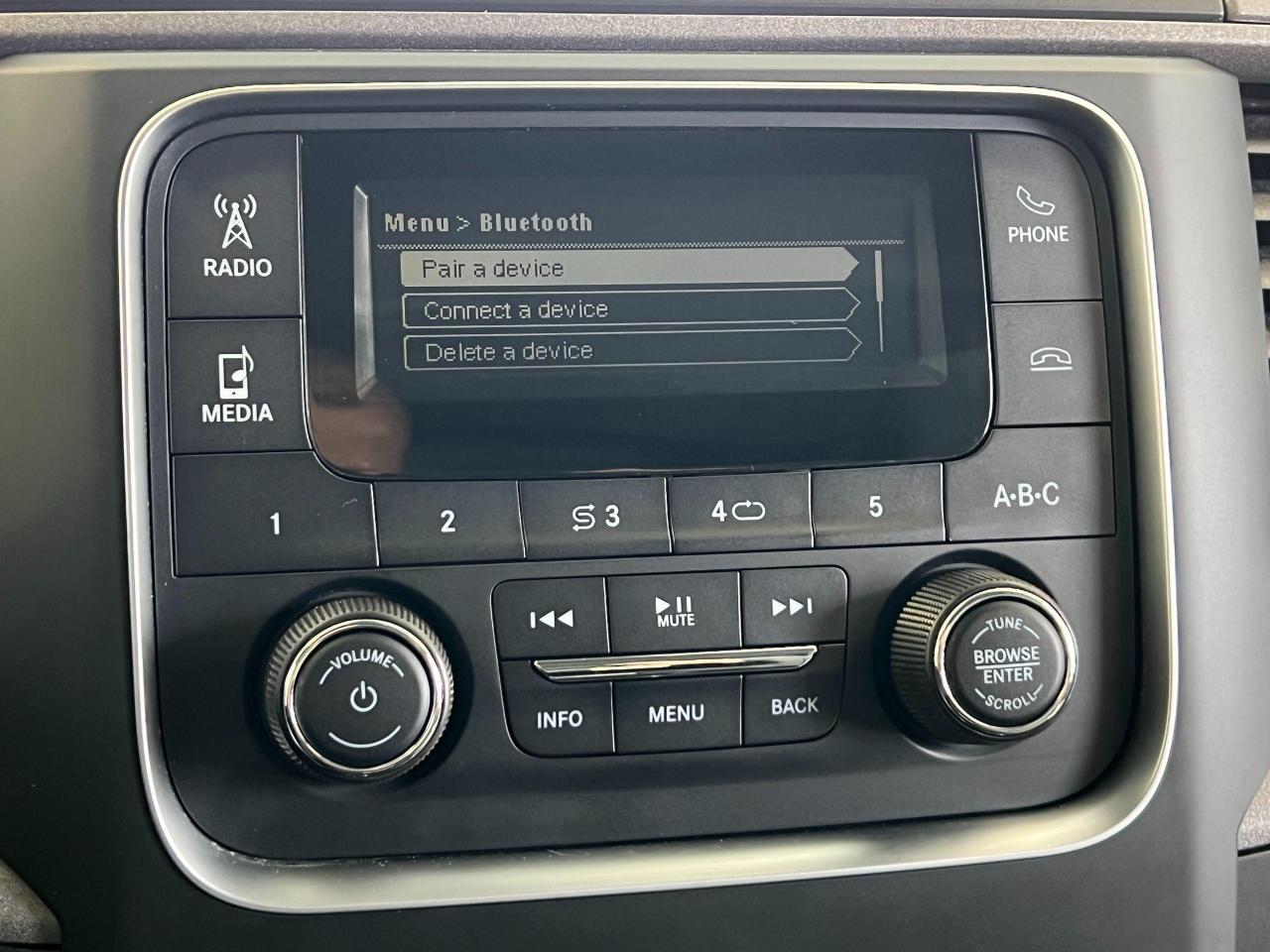 2018 RAM 1500 ST 5.7L V8 HEMI 4x4+Camera+Bluetooth+CLEAN CARFAX Photo85