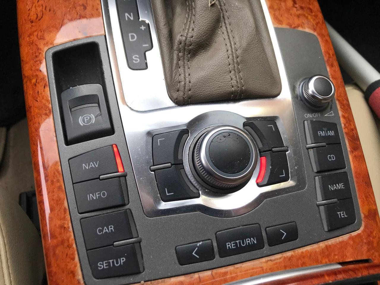 2005 Audi A6 tan leather Photo