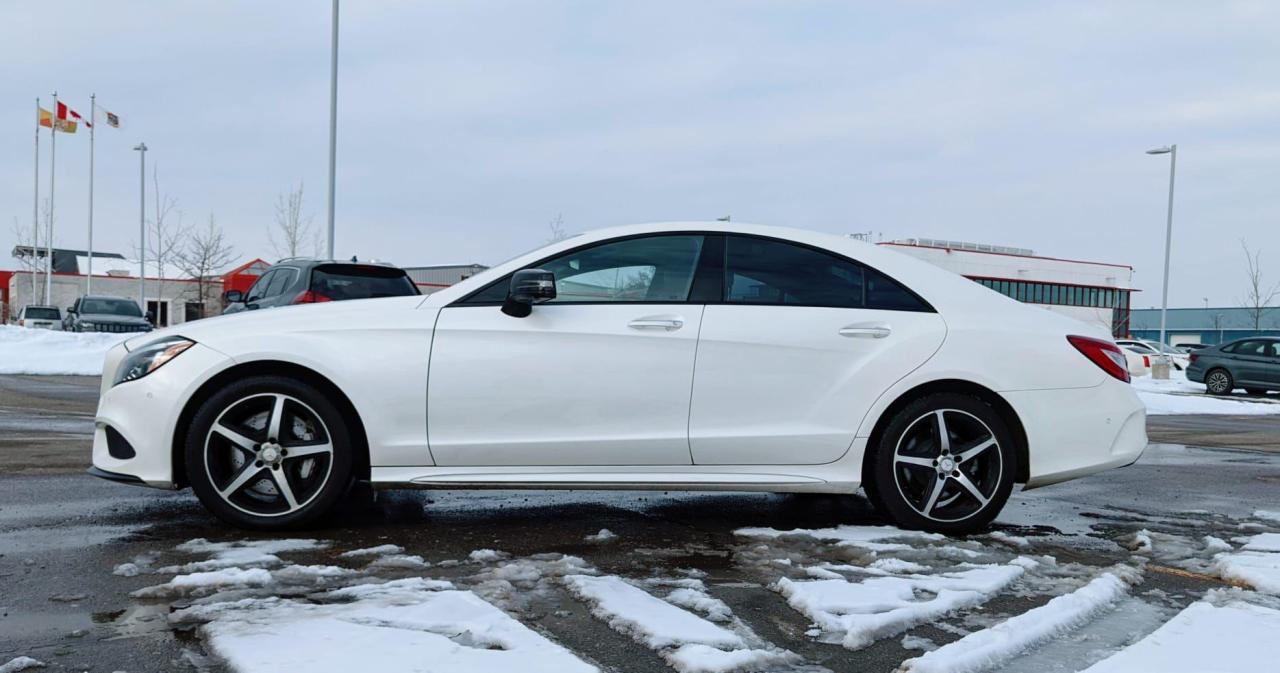 2017 Mercedes-Benz CLS-Class CLS550 4MATIC Photo4