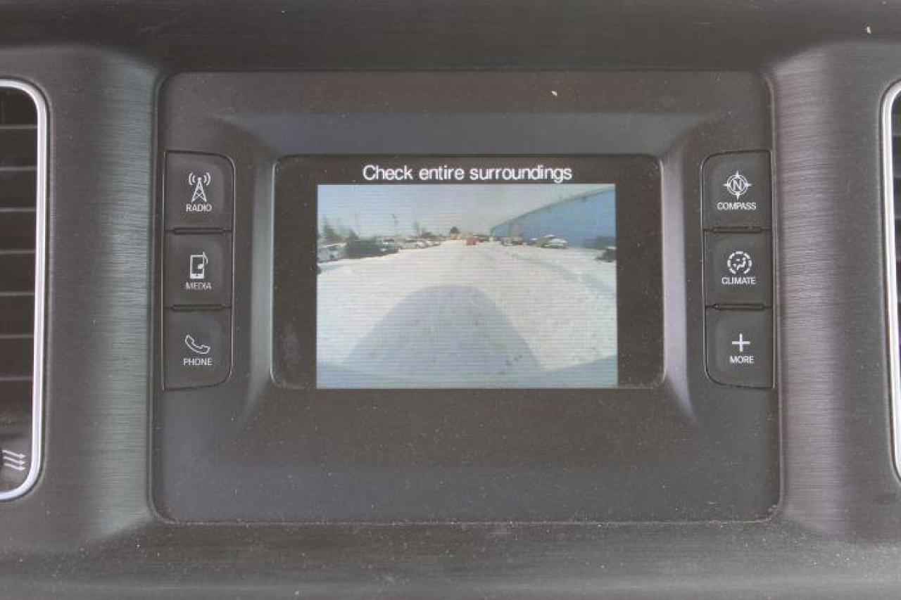 2017 Dodge Charger Police Photo4