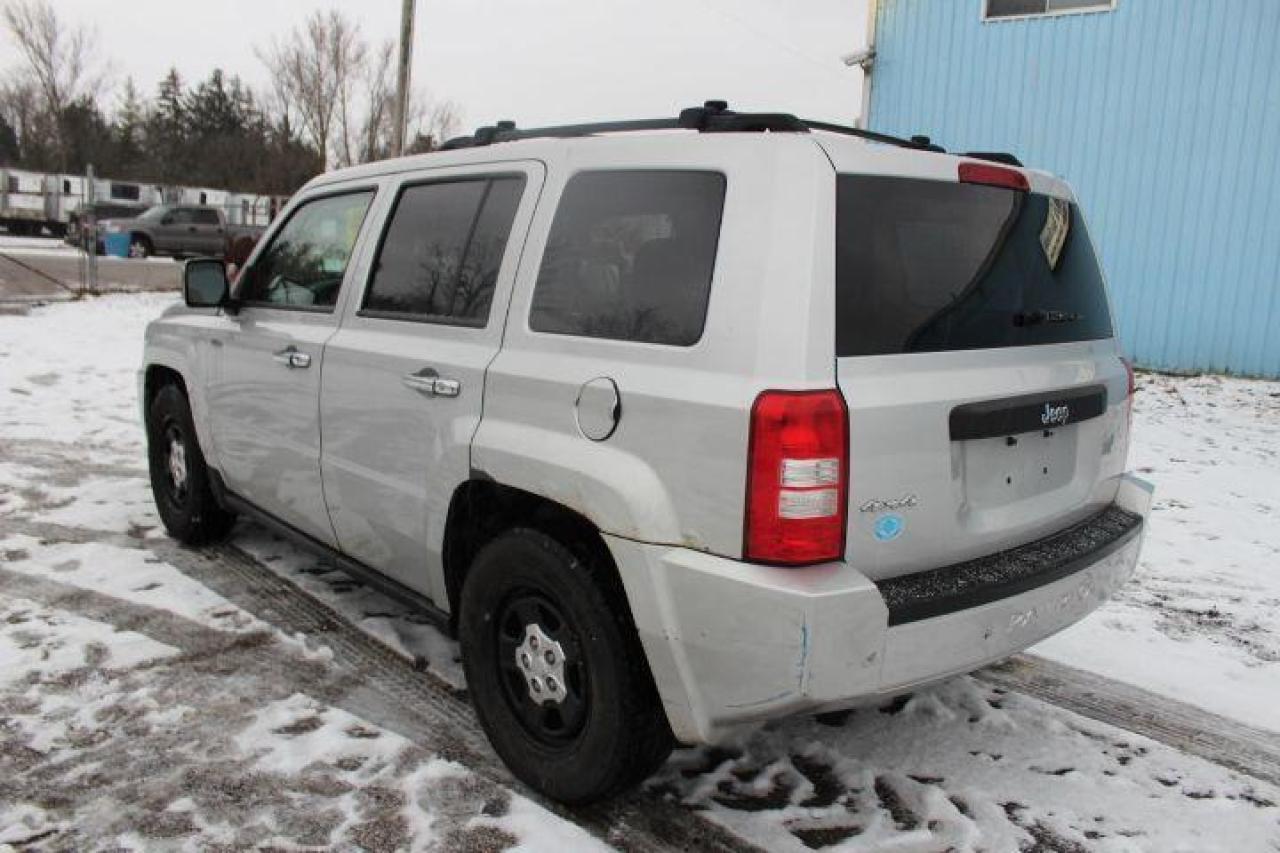 2009 Jeep Patriot north Photo3