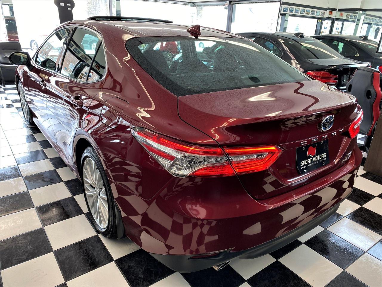2018 Toyota Camry XLE Hybrid+Leather+Roof+AdaptiveCruise+CLEANCARFAX Photo2