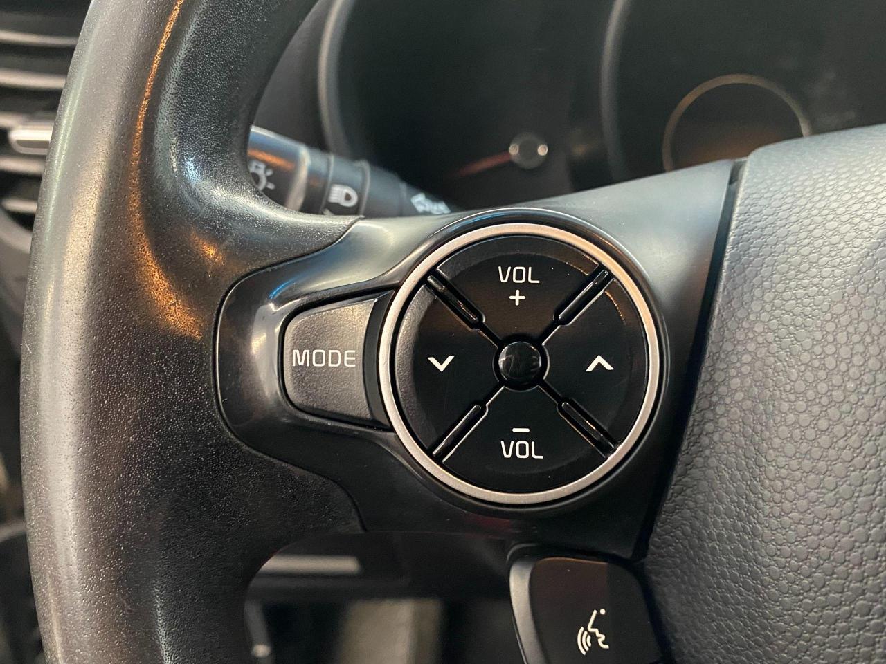 2014 Kia Soul LX+Bluetooth+Power Options+CLEAN CARFAX Photo89