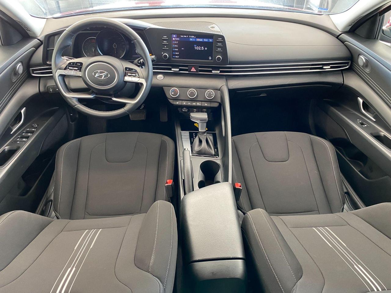 2021 Hyundai Elantra Preferred+Lane Keep+Apple Play+Camera+CLEAN CARFAX Photo73