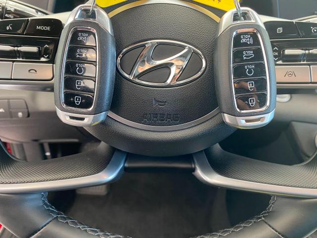 2021 Hyundai Elantra Preferred+Lane Keep+Apple Play+Camera+CLEAN CARFAX Photo16