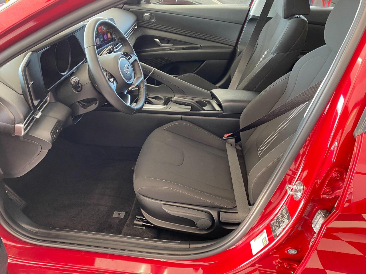 2021 Hyundai Elantra Preferred+Lane Keep+Apple Play+Camera+CLEAN CARFAX Photo84