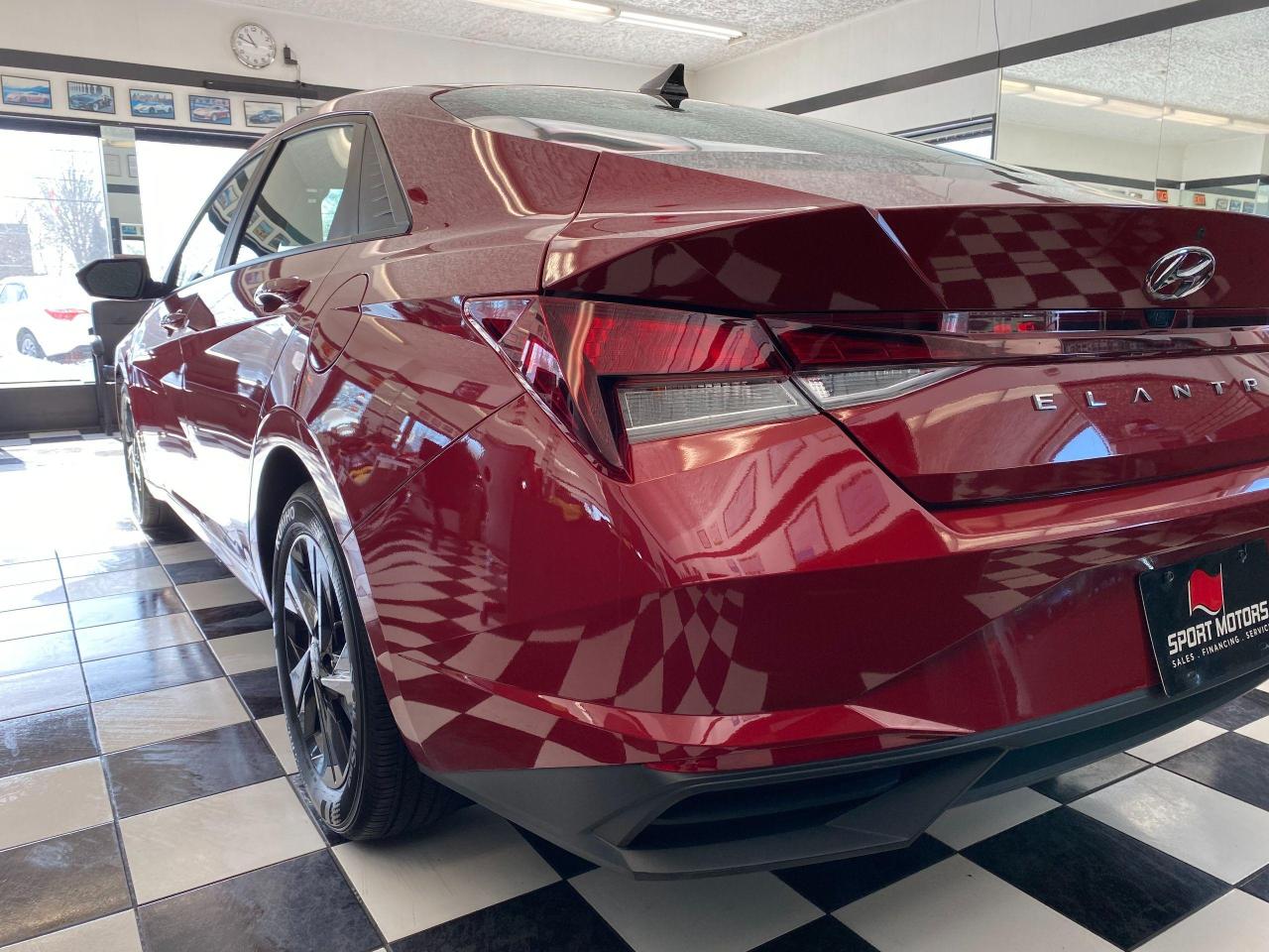 2021 Hyundai Elantra Preferred+Lane Keep+Apple Play+Camera+CLEAN CARFAX - Photo #38
