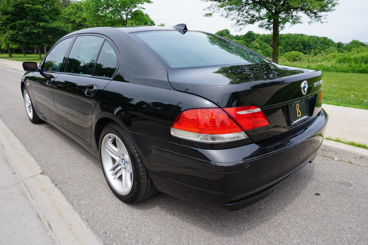 2006 BMW 7 Series RARE / EXECUTIVE / V12 / LOCAL / CLEAN CARFAX Photo2