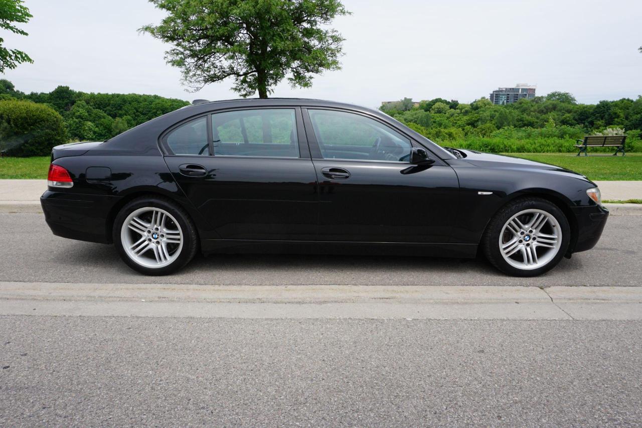 2006 BMW 7 Series RARE / EXECUTIVE / V12 / LOCAL / CLEAN CARFAX Photo4