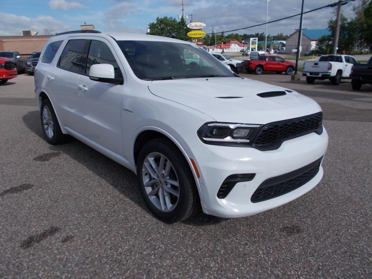 2022 Dodge Durango R/T Photo2
