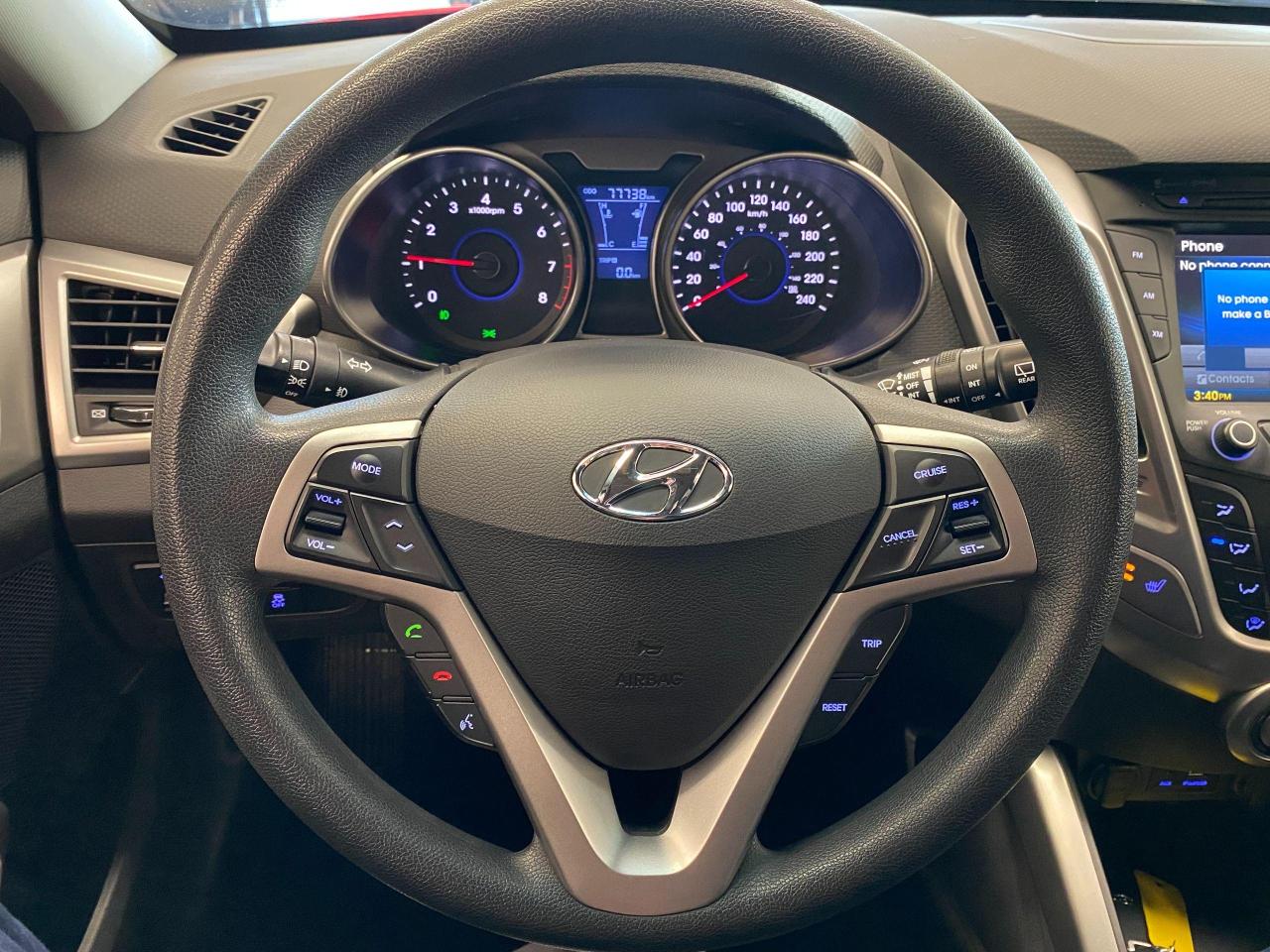 2013 Hyundai Veloster W/Tech+Camera+HeatedSeats+RustProofed+CLEAN CARFAX - Photo #9