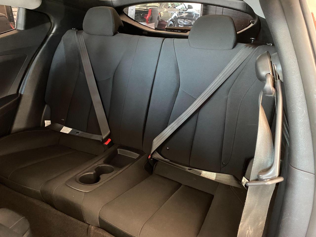 2013 Hyundai Veloster W/Tech+Camera+HeatedSeats+RustProofed+CLEAN CARFAX - Photo #24
