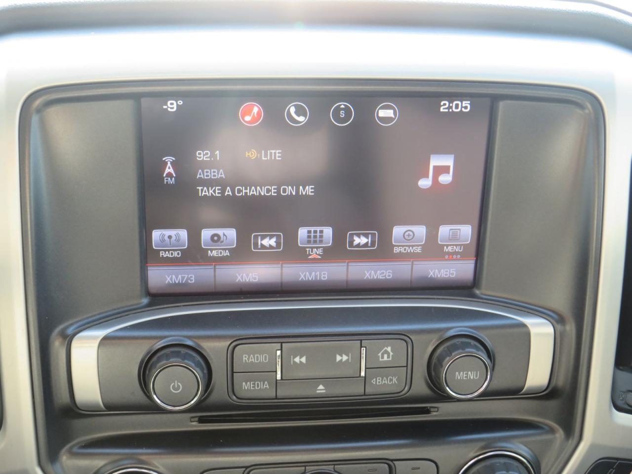 2016 GMC Sierra 2500 HD SLE with SNOWAY PLOW (**No Reported Accidents**4X4**Back-up Camera**Bluetooth Audio**Satellite Radio**Power Seats**Dual Zone Climate Control**) Photo