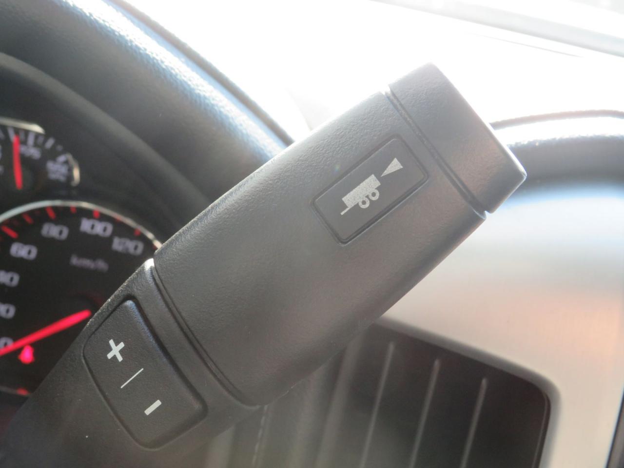 2016 GMC Sierra 2500 HD SLE with SNOWAY PLOW (**No Reported Accidents**4X4**Back-up Camera**Bluetooth Audio**Satellite Radio**Power Seats**Dual Zone Climate Control**) Photo