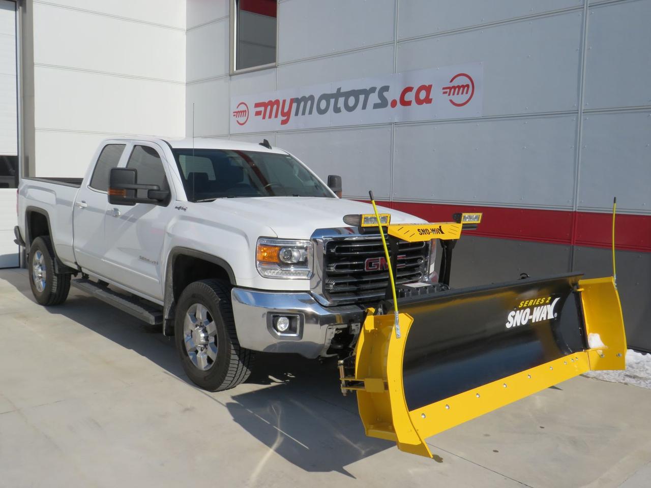 2016 GMC Sierra 2500 HD Sle With Snoway Plow  | No Reported Accidents | 4X4 | Back-Up Camera | Bluetooth Audio | Satellite Radio | Power Seats | Dual Zone Climate Control | Photo