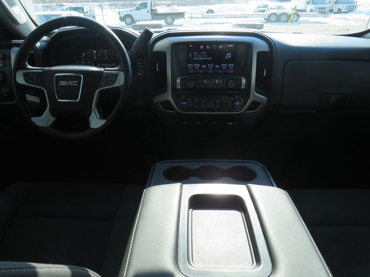 2016 GMC Sierra 2500 HD Sle With Snoway Plow  | No Reported Accidents | 4X4 | Back-Up Camera | Bluetooth Audio | Satellite Radio | Power Seats | Dual Zone Climate Control | Photo
