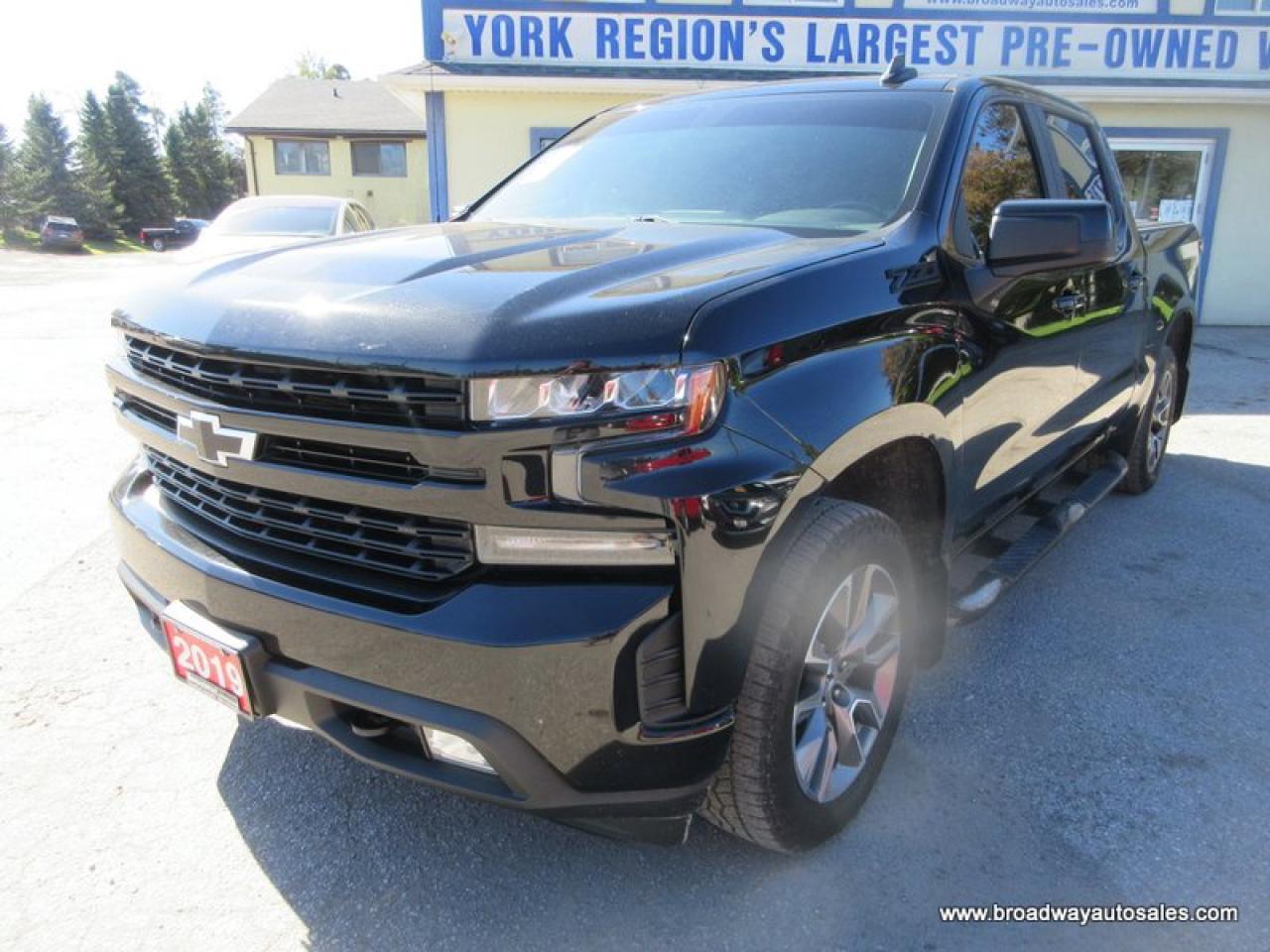 2019 Chevrolet Silverado 1500 LOADED RST-Z71-VERSION 5 PASSENGER 5.3L - V8.. 4X4.. CREW-CAB.. SHORTY.. NAVIGATION.. LEATHER.. HEATED SEATS & WHEEL.. POWER SUNROOF..