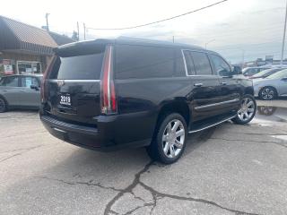 2019 Cadillac Escalade ESV 4WD ESV  Luxury NAVIGATION HEADS UP SUNROOF NO ACC - Photo #7