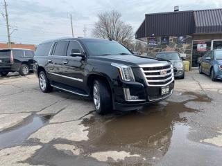 2019 Cadillac Escalade ESV 4WD ESV  Luxury NAVIGATION HEADS UP SUNROOF NO ACC - Photo #9