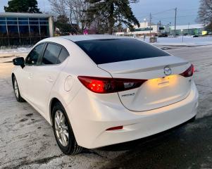 2014 Mazda MAZDA3 GS-SKY - Photo #11