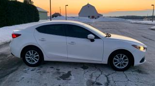 2014 Mazda MAZDA3 GS-SKY - Photo #5