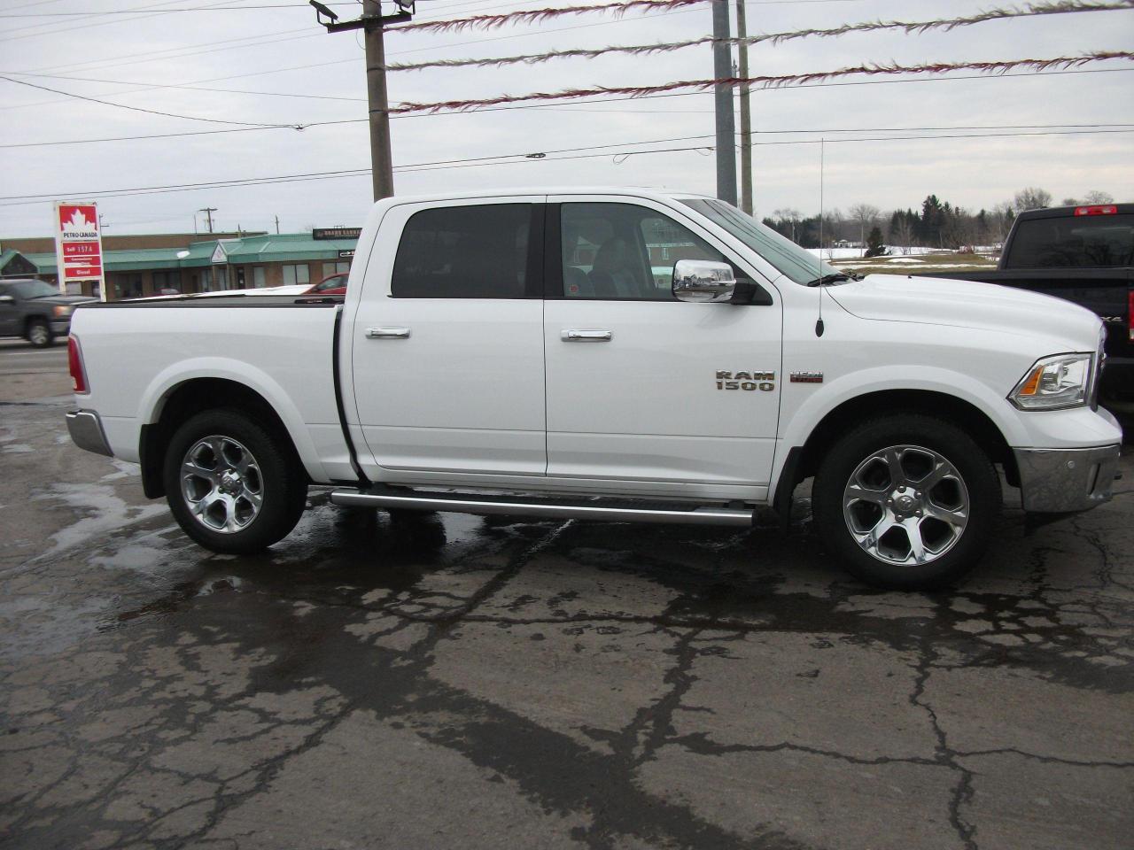 2018 RAM 1500 LARAMIE CREW CAB 4X4