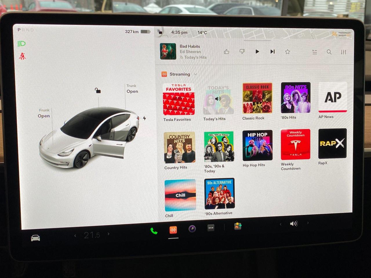 2022 Tesla Model 3 Standard Range Plus *Brand New* 3.49% For 96 Month Photo105