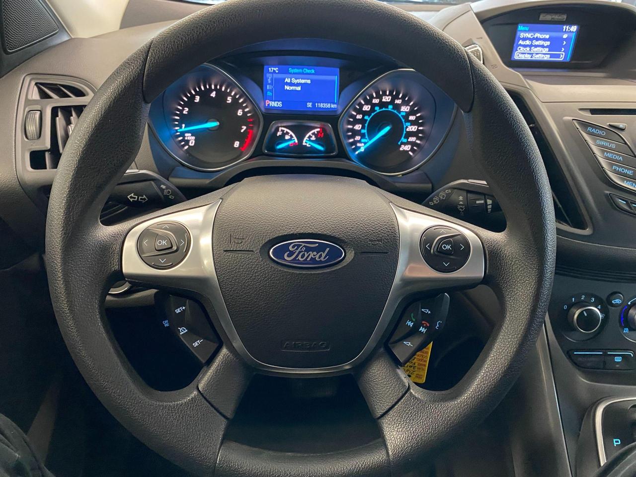 2013 Ford Escape SE+New Brakes+Heated Seats+CLEAN CARFAX - Photo #9