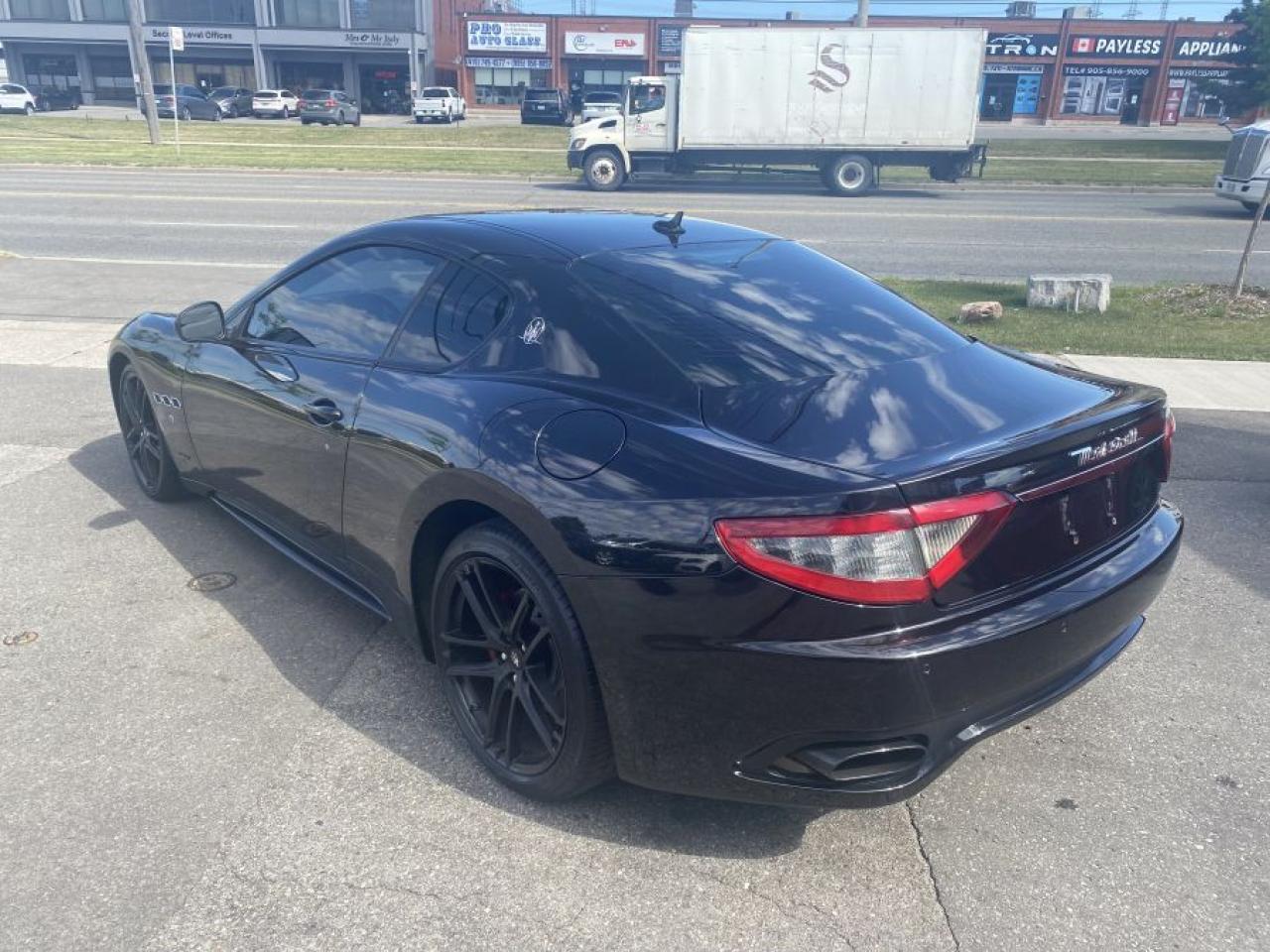 2016 Maserati GranTurismo S S - Photo #5